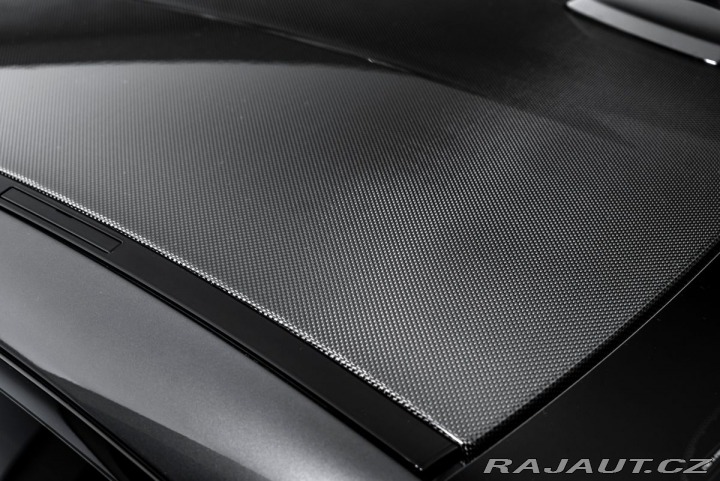 BMW M4 Coupe Carbon HuD H&K 1800