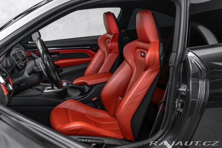 BMW M4 Coupe Carbon HuD H&K 1800