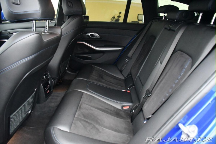 BMW 3 320d xDrive MSPORT 1M ČR 2022