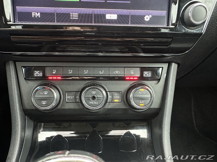 Škoda Superb 2.0TDI 140kW/L&K/ČR/DPH/1 2016