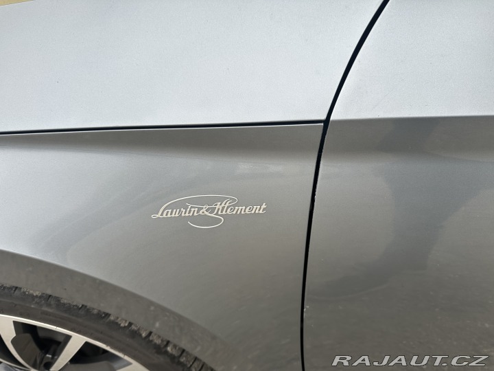 Škoda Superb 2.0TDI 140kW/L&K/ČR/DPH/1 2016