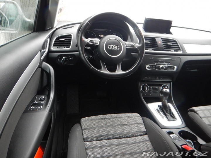 Audi Q3 2.0 TDI, ČR, S-TRONIC 2015