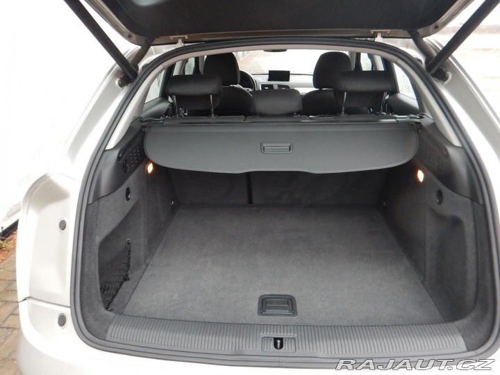 Audi Q3 2.0 TDI, ČR, S-TRONIC 2015