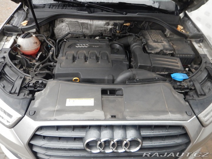 Audi Q3 2.0 TDI, ČR, S-TRONIC 2015