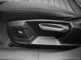 Audi Q3 2.0 TDI, ČR, S-TRONIC 2015