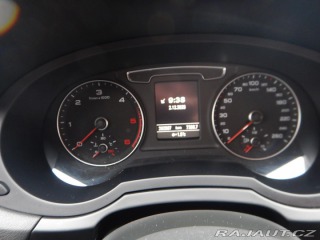 Audi Q3 2.0 TDI, ČR, S-TRONIC 2015