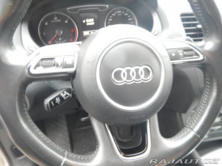 Audi Q3 2.0 TDI, ČR, S-TRONIC 2015
