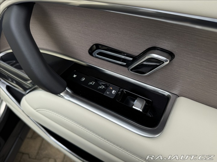 Land Rover Range Rover D350 HSE 2025