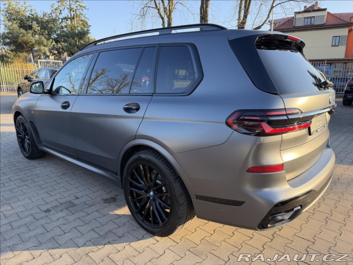 BMW X7 40d Msport Pro Xdrive 2024