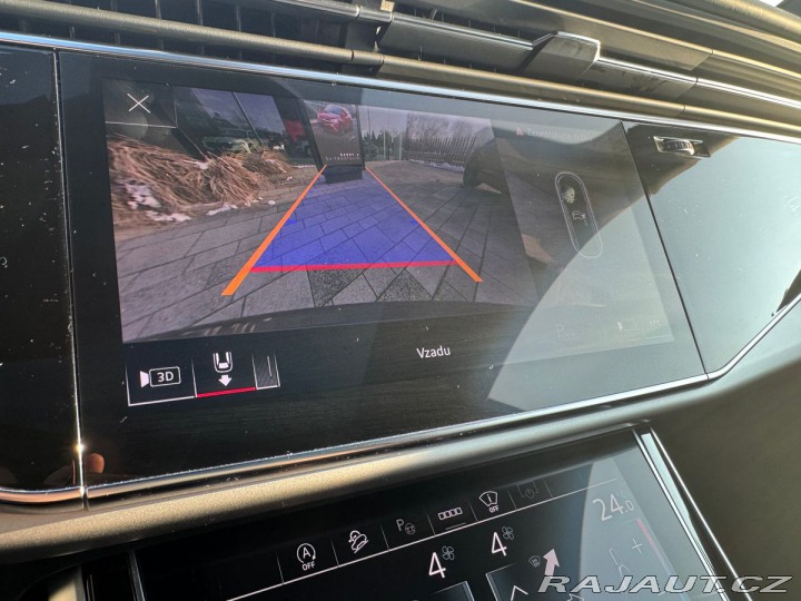 Audi Q8 S-line 210kW Quattro 1800