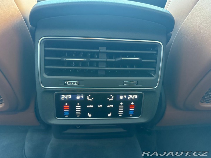 Audi Q8 S-line 210kW Quattro 2023