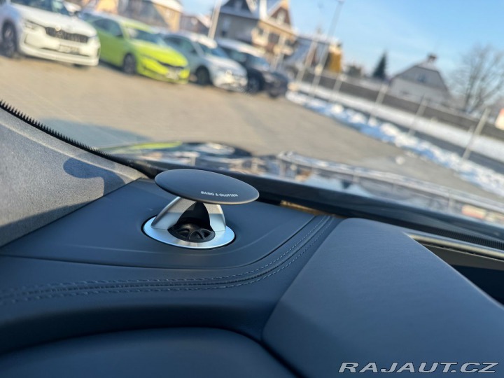 Audi Q8 S-line 210kW Quattro 1800