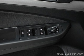 Volkswagen Golf 1.5 TSI LIFE*ACC*DPH*ČR 1 2023