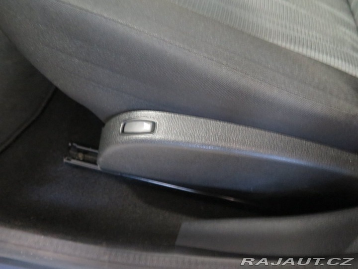 Dacia Dokker 1.2TCe,navi,klima,tažné,s 2013