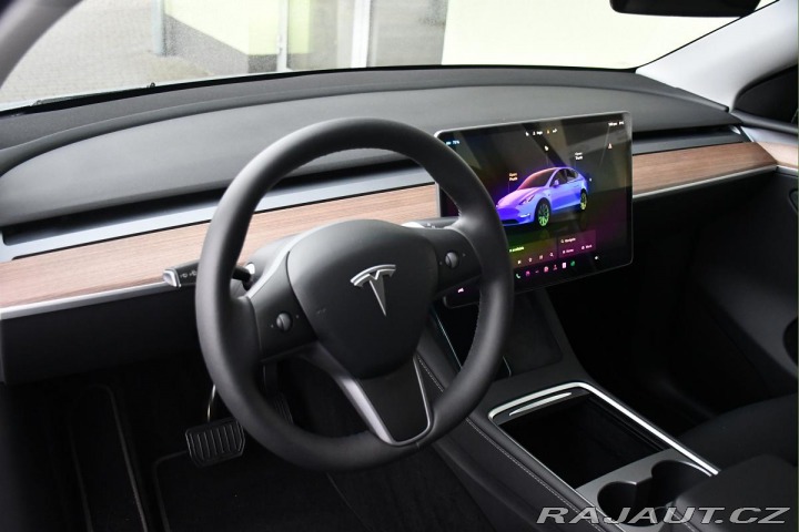 Tesla Model Y LONG RANGE DUAL MOTOR AWD 2023