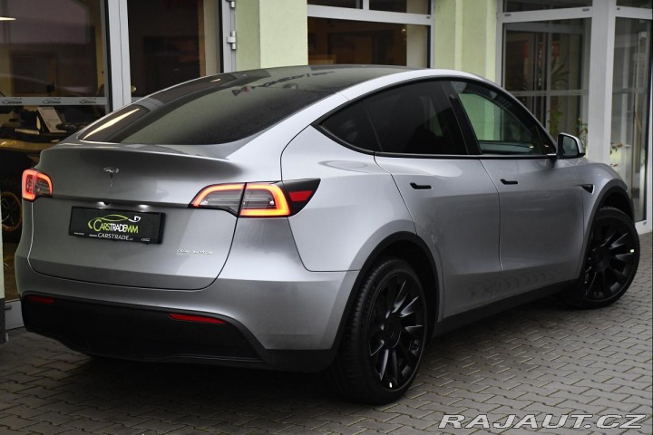 Tesla Model Y LONG RANGE DUAL MOTOR AWD 2023