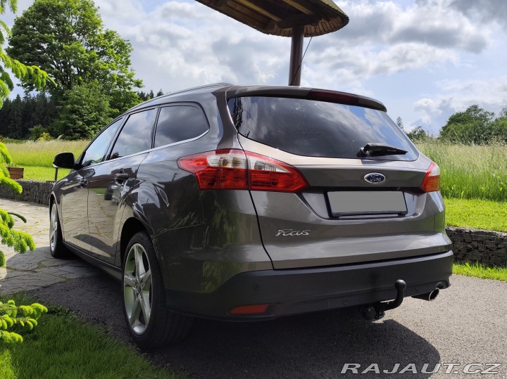Ford Focus 2.0 tdci 140  navi, xenon 2014