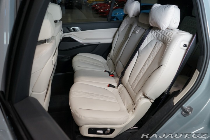 BMW X7 40i*xDRIVE*MASÁŽ*NEZ.TOP* 2023