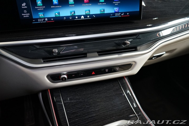 BMW X7 40i*xDRIVE*MASÁŽ*NEZ.TOP* 2023