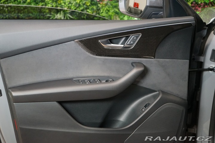 Audi Q8 55 TFSI*QUATTRO*CARBON*MA 2023