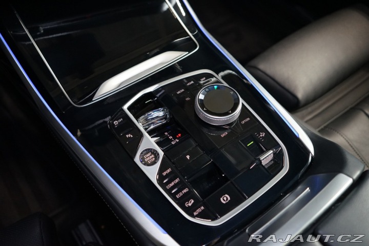 BMW X7 40d*xDRIVE*PANO*TAŽ*VZDUC 2023