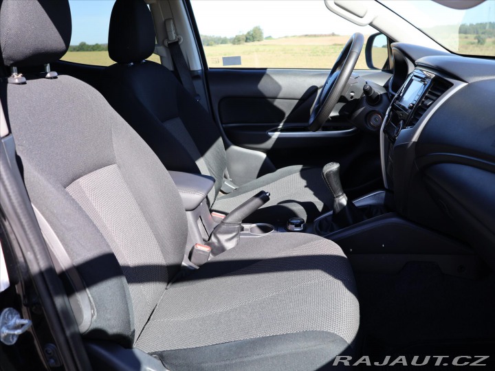 Mitsubishi L200 2,3 DI-D 4WD Intense 1.Ma 2020