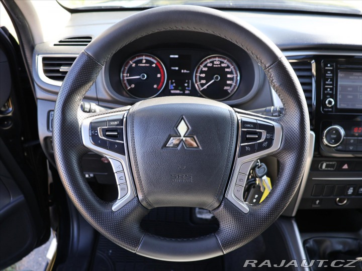 Mitsubishi L200 2,3 DI-D 4WD Intense 1.Ma 2020