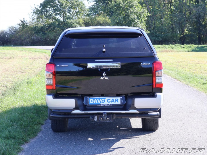Mitsubishi L200 2,3 DI-D 4WD Intense 1.Ma 2020