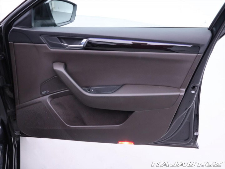 Škoda Superb 2,0 TDI 140kW DSG L&K 2016