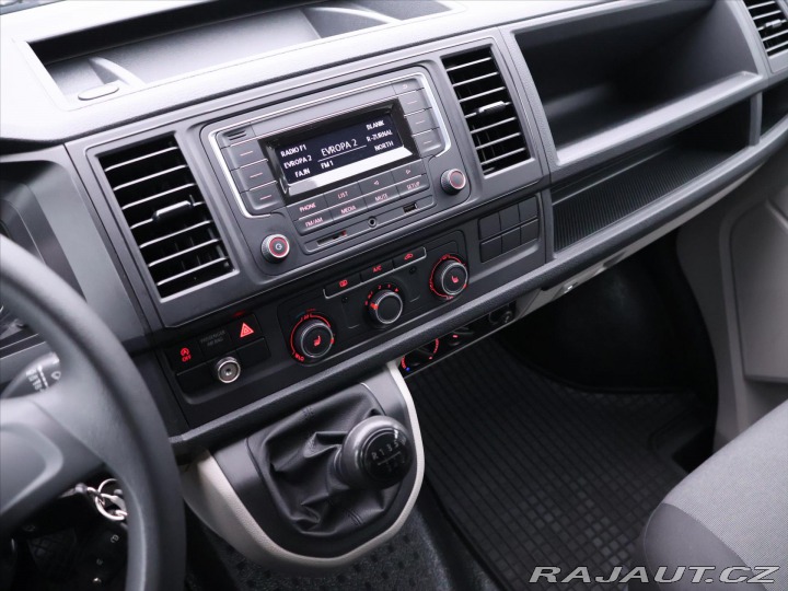 Volkswagen Transporter 2,0 TDI 110kW 8-Míst CZ 2019