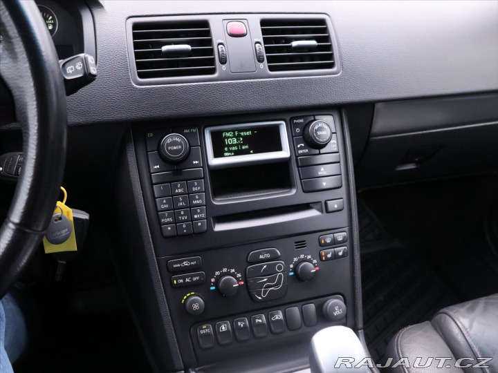 Volvo XC90 2,5 T 154kW Aut. Kůže CZ 2004
