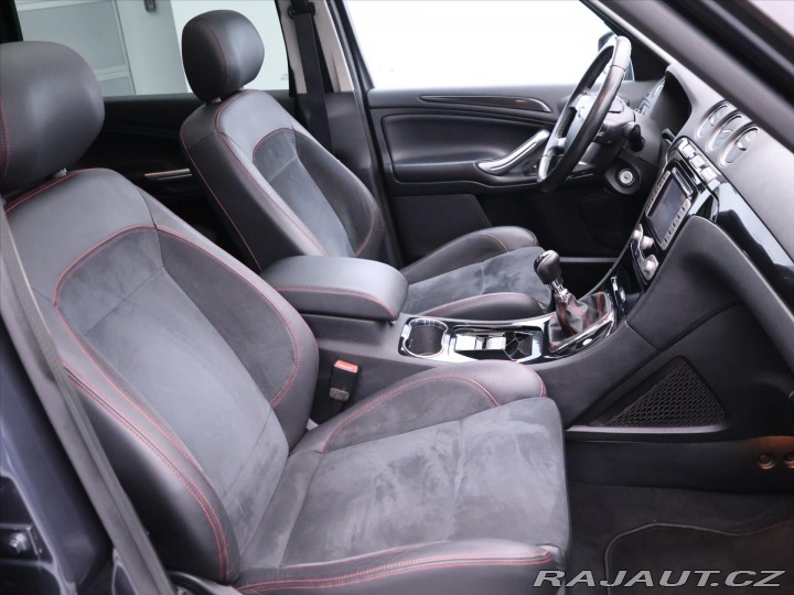 Ford S-MAX 2,5 i 162kW Titanium 7-Mí 2009