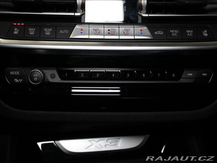 BMW X3 2,0 30e xDrive Paměť 1.ma 2022