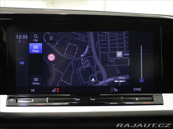 Ford Tourneo Connect 2,0 TDCi Titanium 5L.Záru 2023