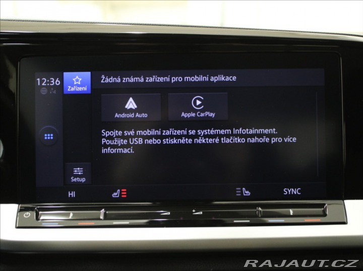 Ford Tourneo Connect 2,0 TDCi Titanium 5L.Záru 2023