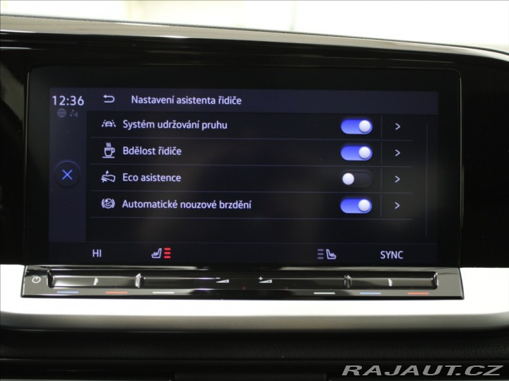 Ford Tourneo Connect 2,0 TDCi Titanium 5L.Záru 2023