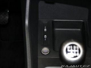 Ford Tourneo Connect 2,0 TDCi Titanium 5L.Záru 2023