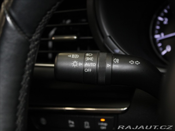 Mazda 3 2,0 G122 Plus NAVI 70tkm. 2019