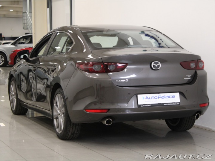 Mazda 3 2,0 G122 Plus NAVI 70tkm. 2019