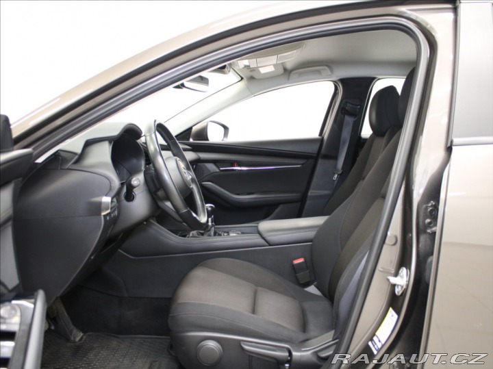 Mazda 3 2,0 G122 Plus NAVI 70tkm. 2019