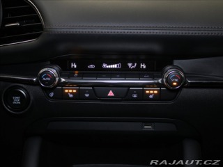 Mazda 3 2,0 G122 Plus NAVI 70tkm. 2019