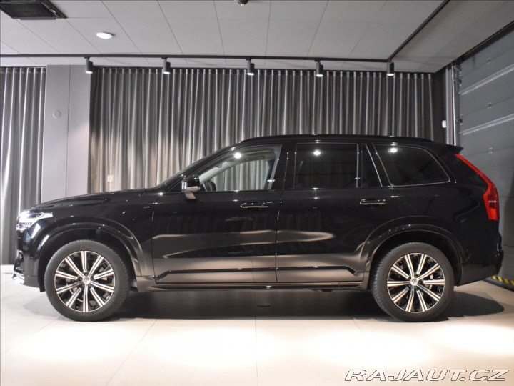 Volvo XC90 2,0 B5 AWD ULT. Pano,Vzdu 2023