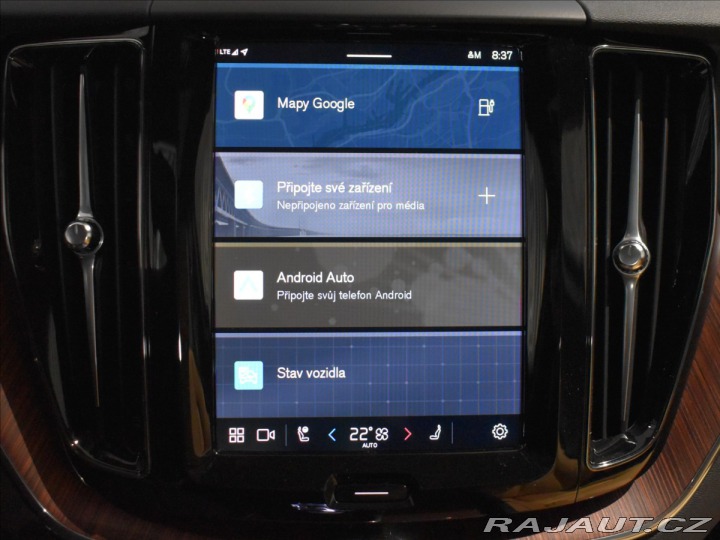 Volvo XC60 2,0 T6 AWD Plus Pano,Vent 2025