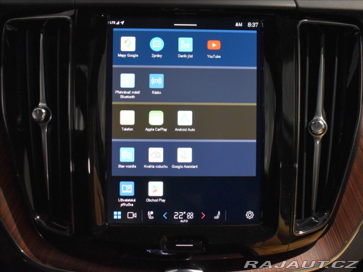 Volvo XC60 2,0 T6 AWD Plus Pano,Vent 2025