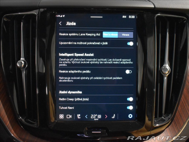 Volvo XC60 2,0 T6 AWD Plus Pano,Vent 2025