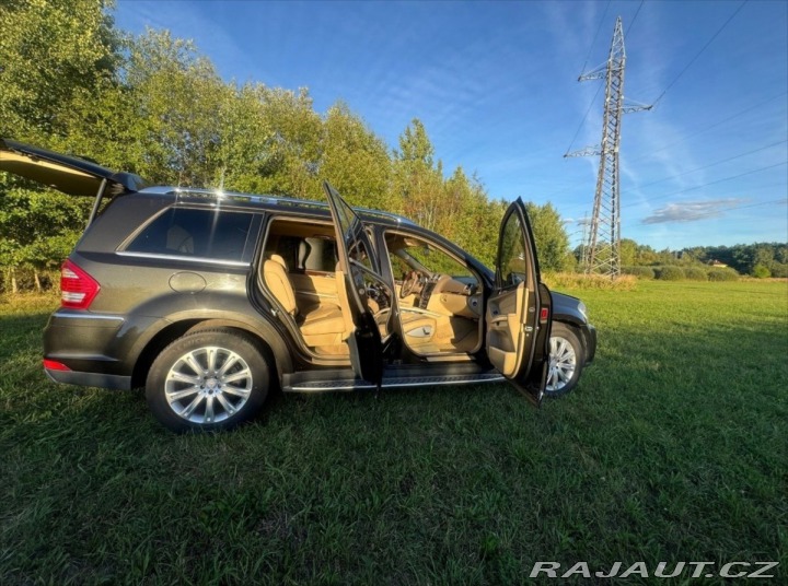 Mercedes-Benz GL 350 4MATIC 2011