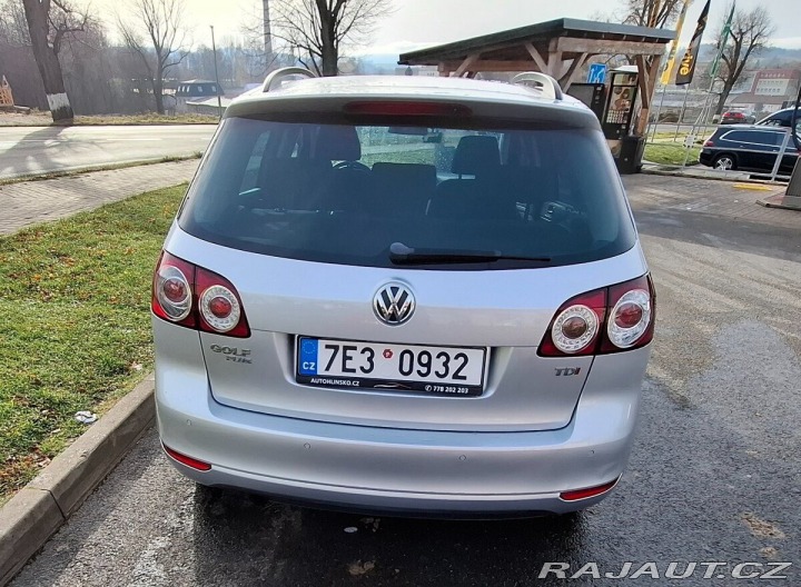 Volkswagen Golf 1,6 PLUS 2011