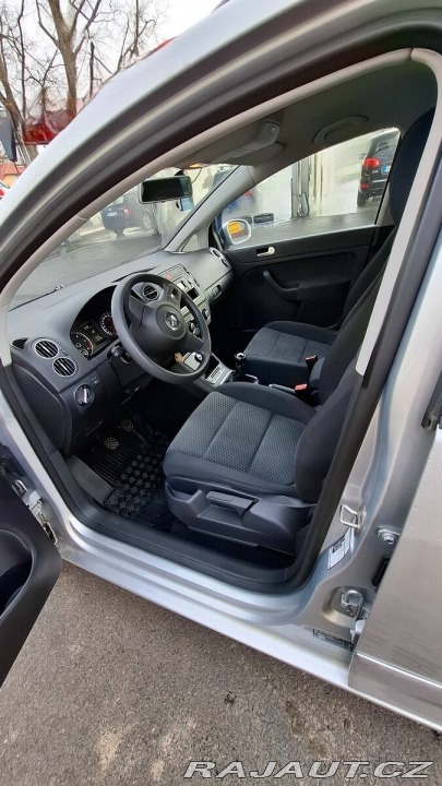 Volkswagen Golf 1,6 PLUS 2011