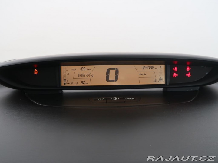 Citroën C4 1.4i,65kW,Manuál 2005