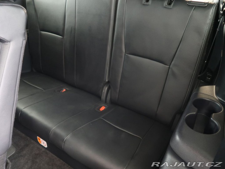 Toyota Highlander 2.5 HEV 4x4, Exekutive sk 2025